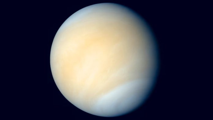 Venus Explicit Detects Surprising Enlarge of Deuterium to Hydrogen Ratio in Venusian Mesosphere