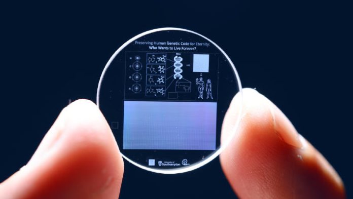 Researchers Store Entire Human Genome on ‘Everlasting’ 5D Memory Crystal