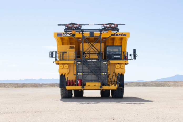 Komatsu Unearths Energy-Agnostic 930E Hauler – for Diesel, Electric, Hydrogen