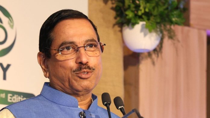 Union minister Pralhad Joshi bats for inexperienced delivery in Germany take care of